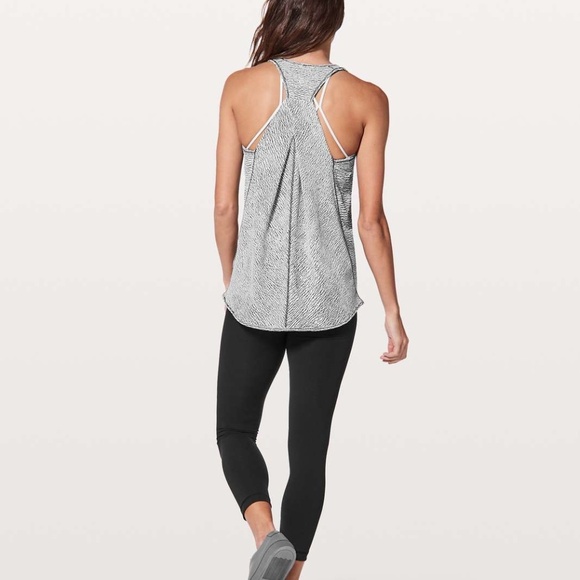 Lululemon Essential Tank - Sheer Luon Pebble Jacquard White Black - Picture 2 of 6